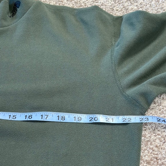 The North Face Men 1/2 Zip Pullover Base Layer Green M Mock Neck Athletic - Picture 10 of 12